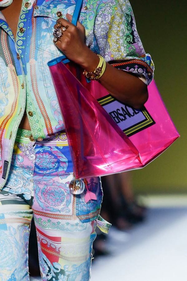 Novelties of women's bags 2021-2022 - top 10 most trendy models