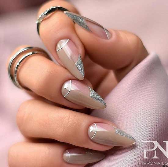Silver glitter on nails