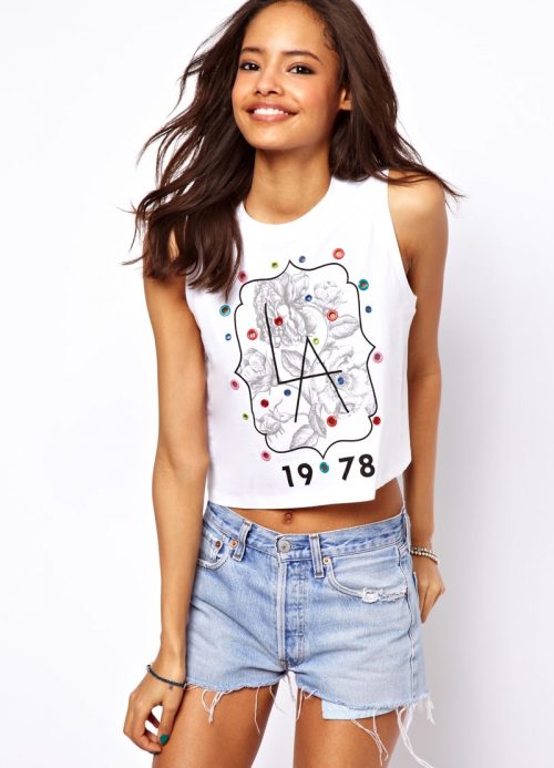 Fashion T-shirts - photos, stylish images, new items, trends