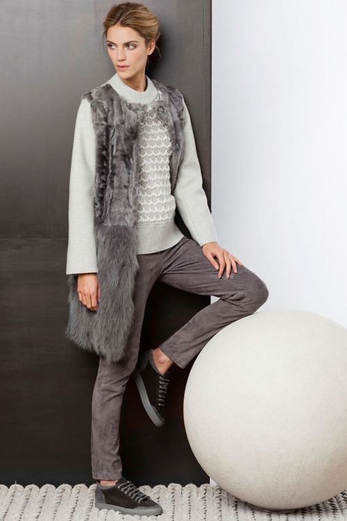 Good style!  Fashionable fur vests.  Photos, news, ideas, what to wear