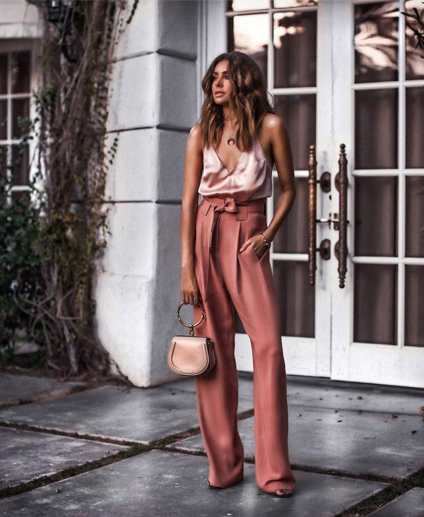 Street style looks spring-summer 2021 - top 15 trends in the photo
