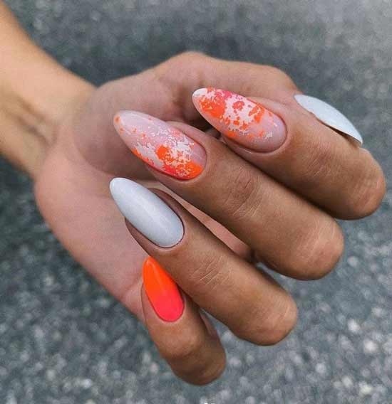 The most fashionable orange manicure photo