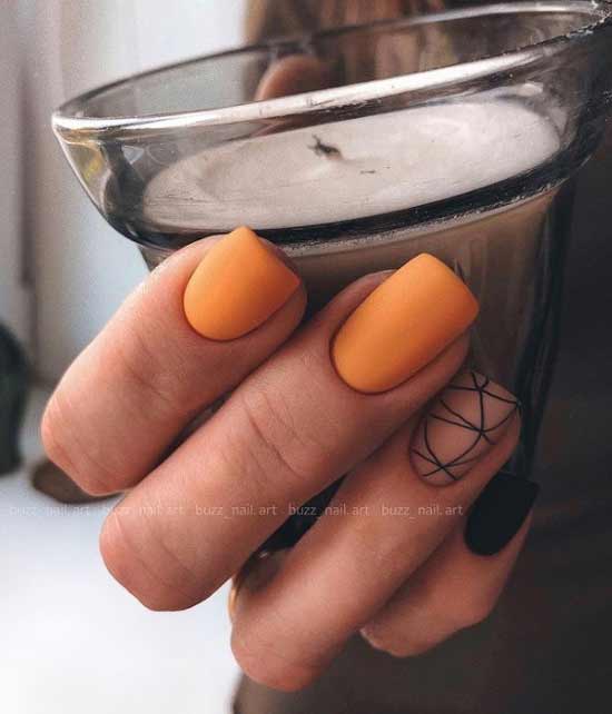 Nails orange with black