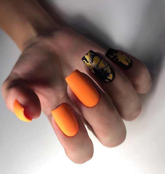Beautiful orange manicure