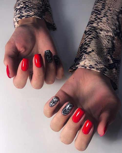 Black and red manicure