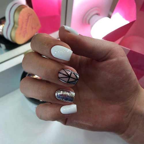 Black and white geometry on the nails
