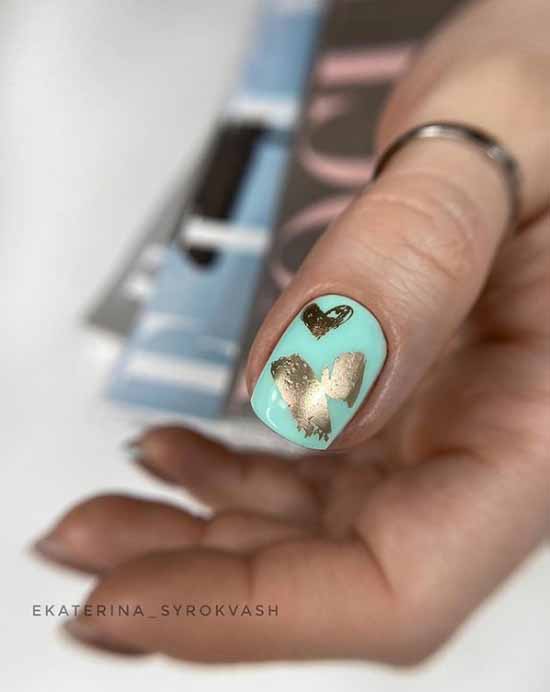 Mint manicure with gold