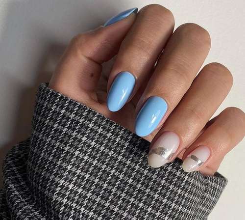 Blue Manicure 2021: Trending Nail Designs in Blue Tones