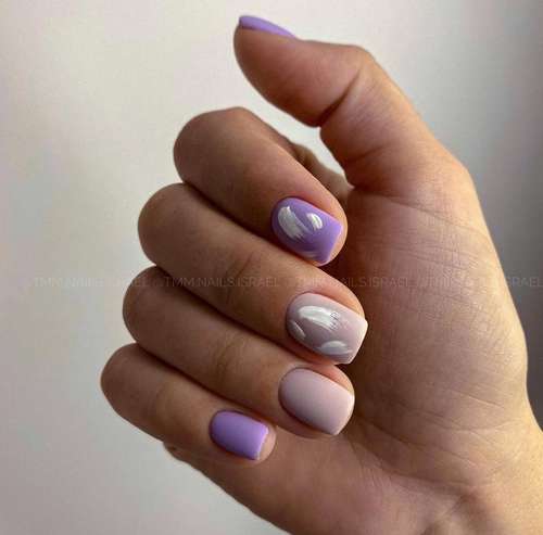 Beige and lilac manicure
