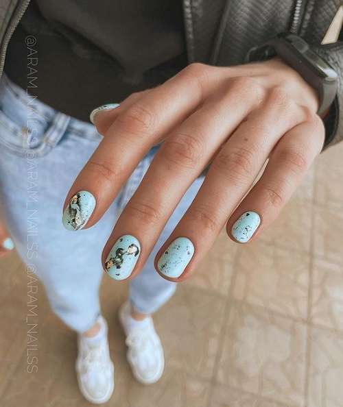Manicure with a pattern for short nails: trends 2021, photos